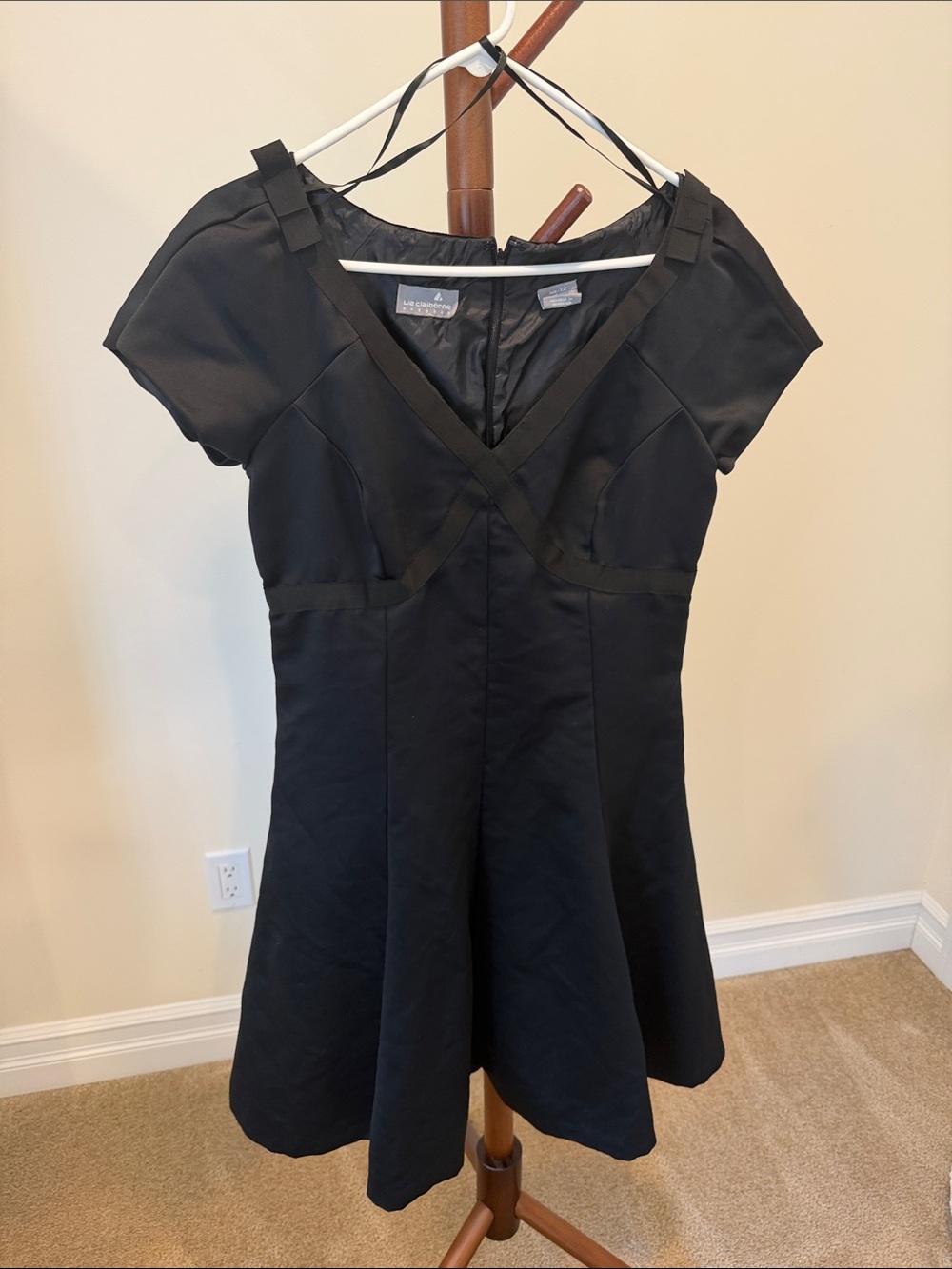 le chateau Black V-Neck Fit & Flare Short Sleeve Dress